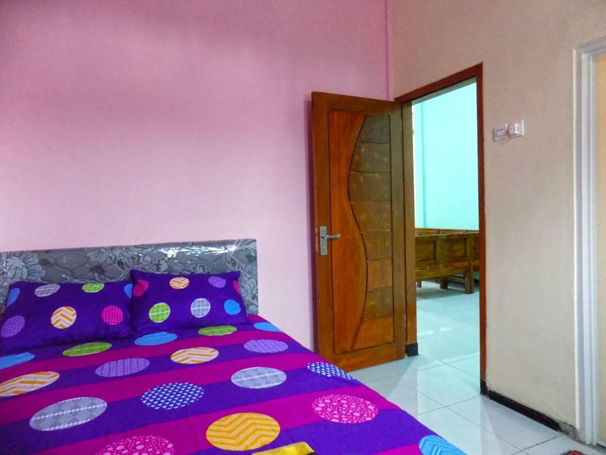 Bed and Breakfast Osingvacation Tamansuruh Exterior foto